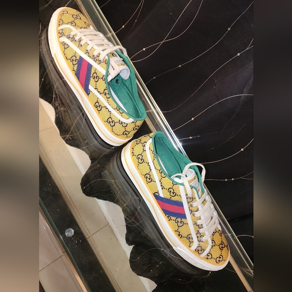 Gucci Yellow and Green Logo Sneakers - Picture 4 of 10